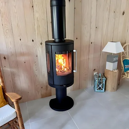 Casa de Férias Maison De Charme Au Bord Du *